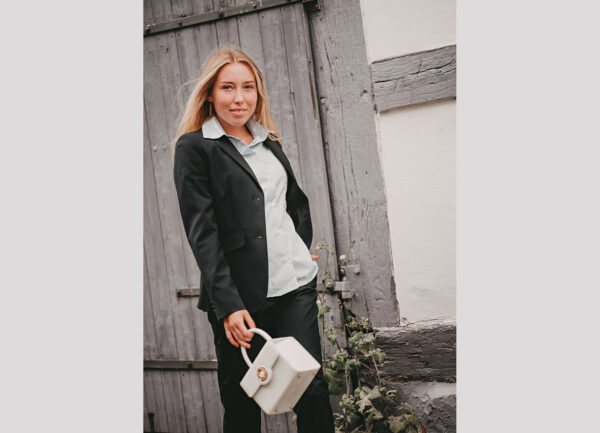 Shielding ladies' blouse
